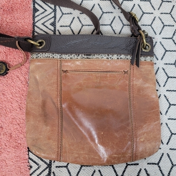 THE SAK KENDRA CROSSBODY IN CAMEL TAN LEATHER - Picture 7 of 14